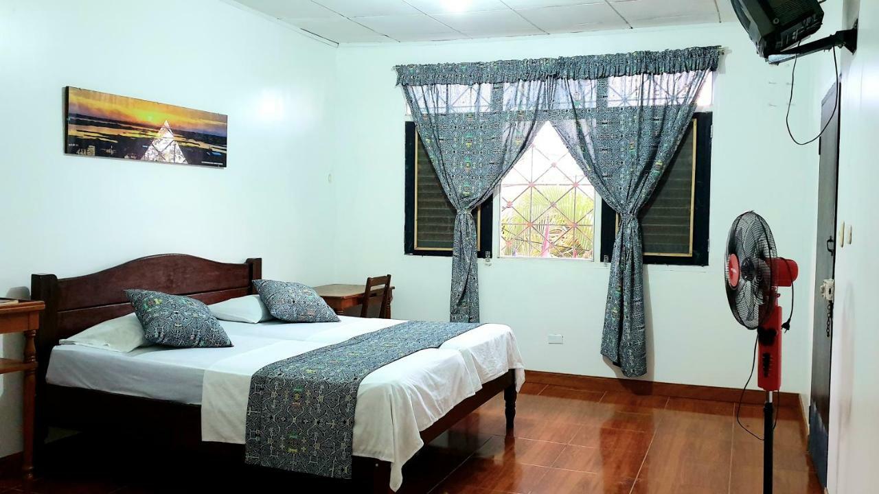 Hostal Maravilla Amazonica Iquitos Exterior photo
